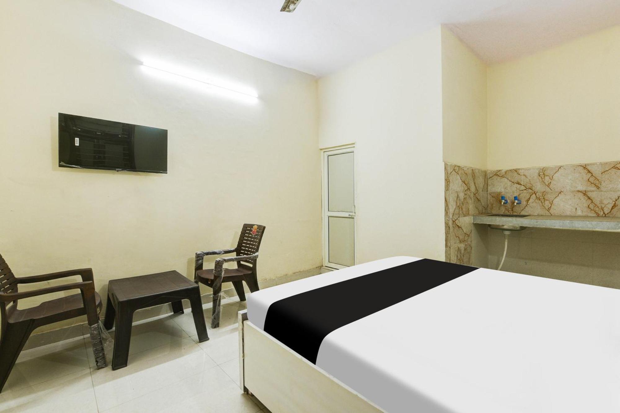 Hotel O J.D Kings Faridábád Kültér fotó