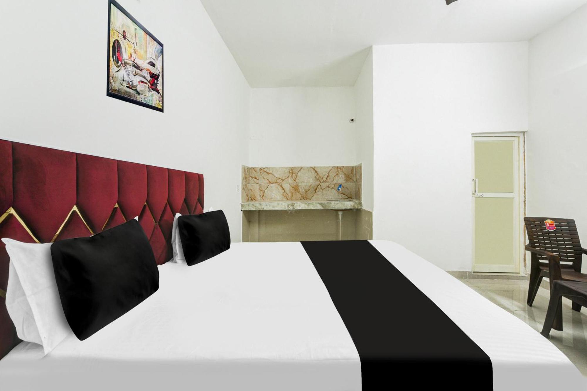 Hotel O J.D Kings Faridábád Kültér fotó